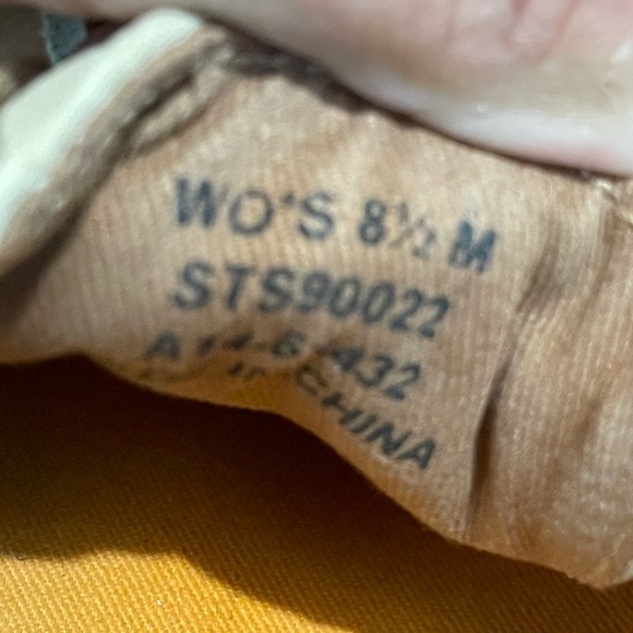 Sperry Top Sider Tropical Boat size 8.5 . Pre -owned in great condition! - Picture 6 of 6